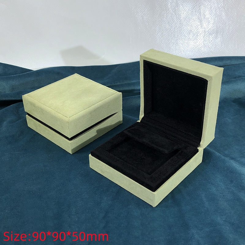 661# Clover jewelry box, imitation leather, grass green, sky blue, fashion jewelry box, ring, earrings, necklace, bracelet, gift box.