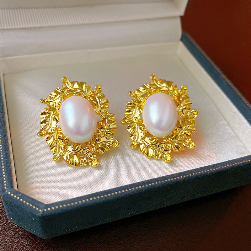 1213# Vintage Retro Statement Earrings, vintage earrings, statement jewelry, retro earrings, fashion accessories, gift for women.