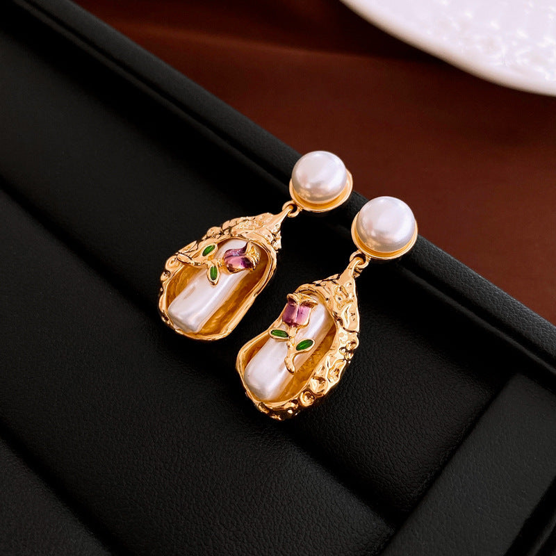 1213# Vintage Retro Statement Earrings, vintage earrings, statement jewelry, retro earrings, fashion accessories, gift for women.