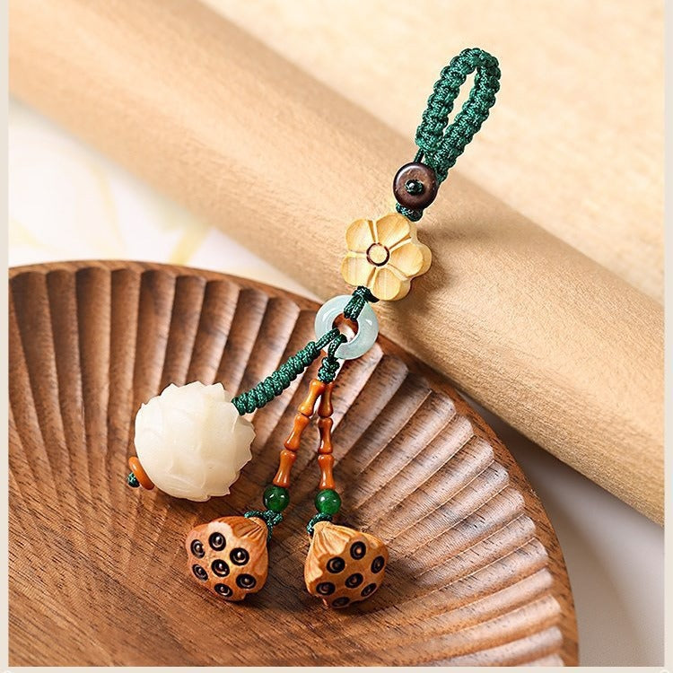 999# Cute Lotus car keychain.【Free Gift For You】