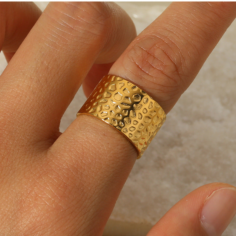 1005# French retro niche design irregular hydraulic ring 18k gold titanium steel open ring for women