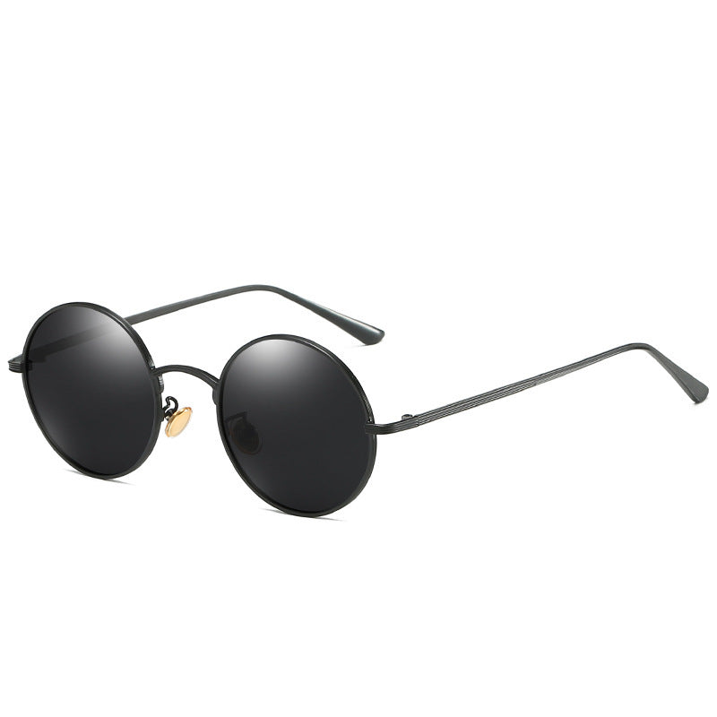 #1503 Retro - Inspired Round Sunglasses