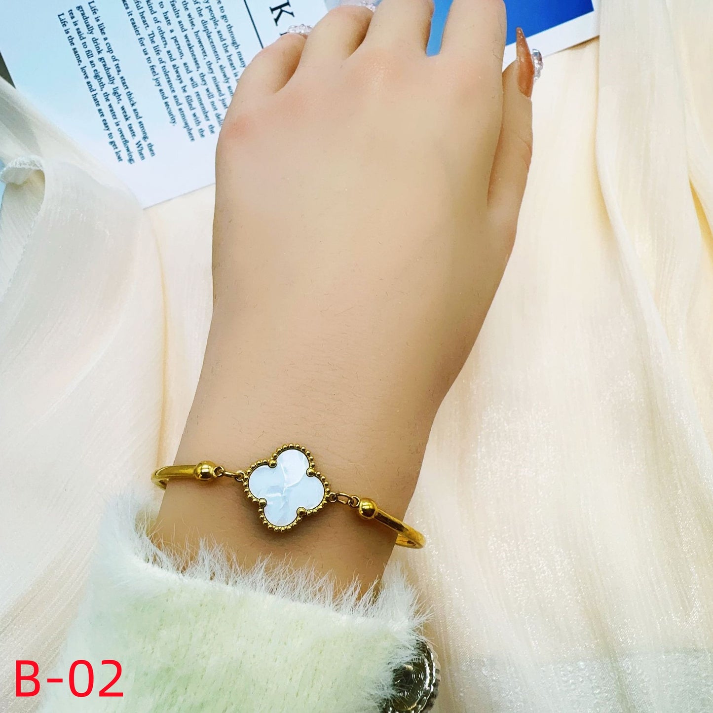 904# Stainless Steel Clover Bracelet【One Clover, B-01 to B-08】