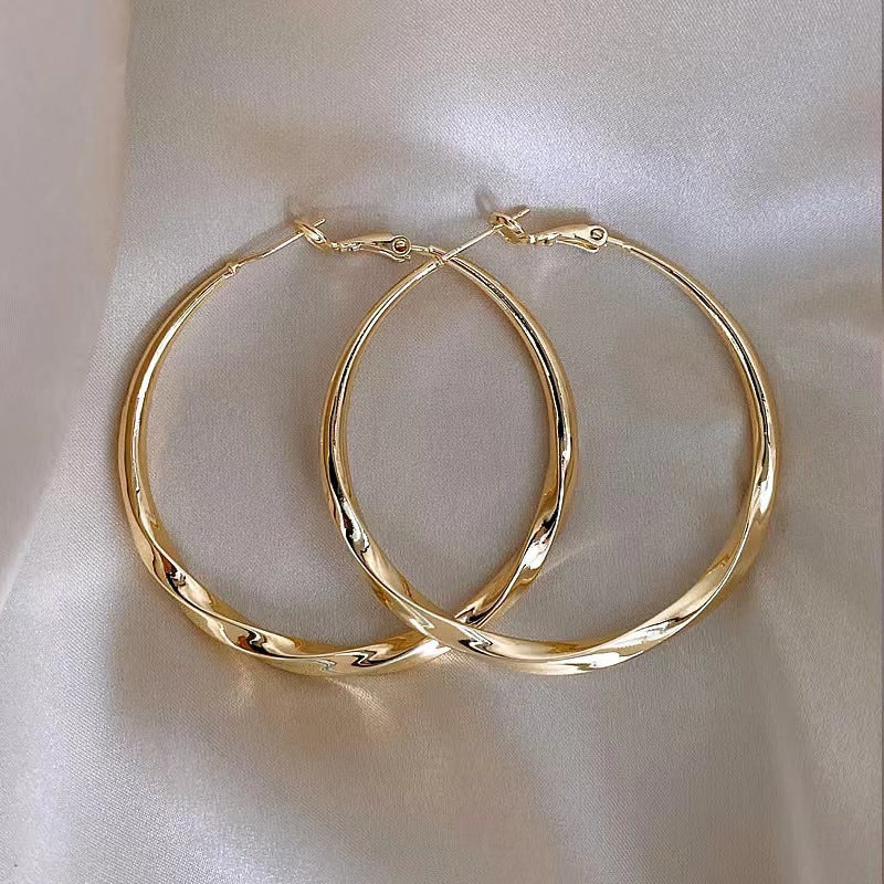 081# Elegant Gold Color Hoop Earrings – Timeless Beauty for Every Occasion