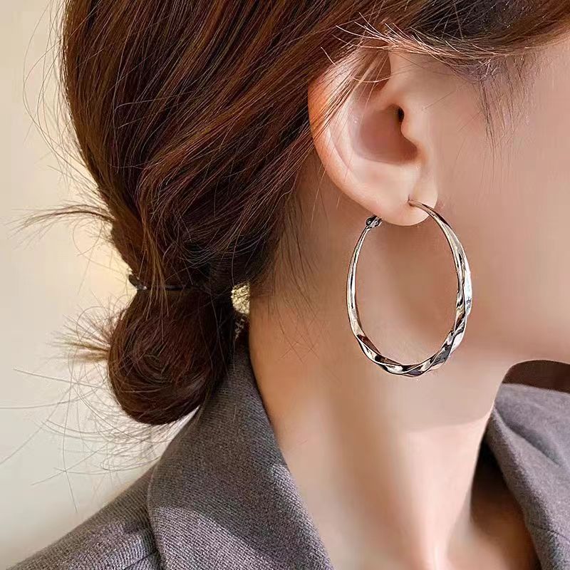 081# Elegant Gold Color Hoop Earrings – Timeless Beauty for Every Occasion