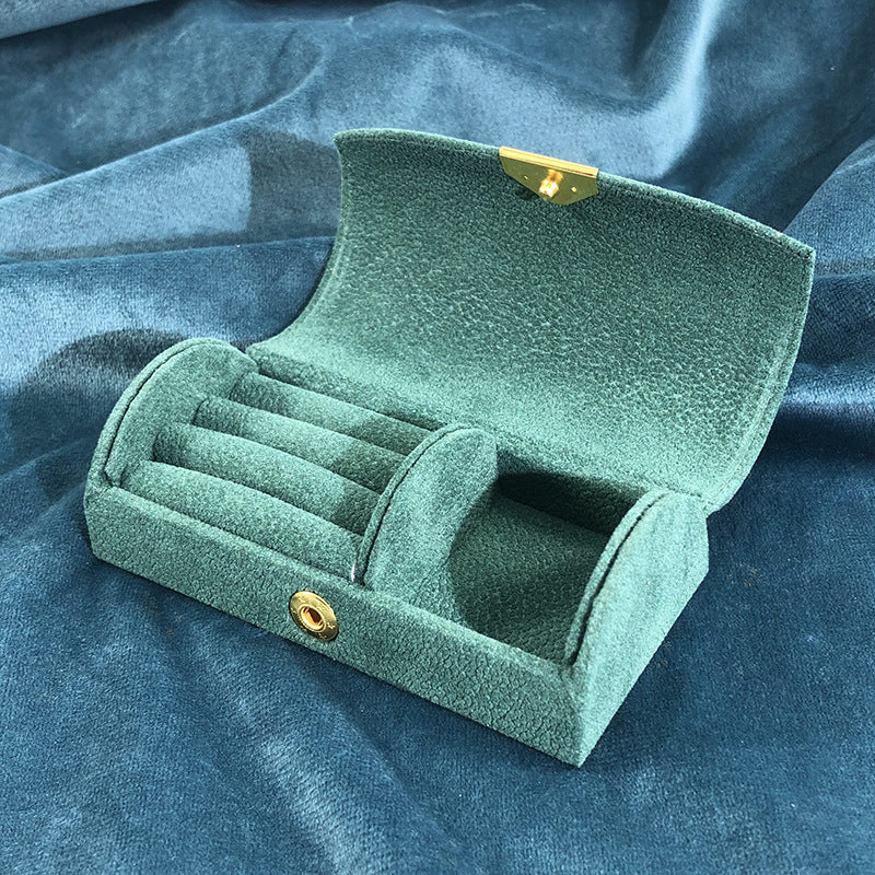 662# Jewelry Box, portable for travel, arched surface, Pearl velvet, jewelry storage box, fashion accessories packaging box