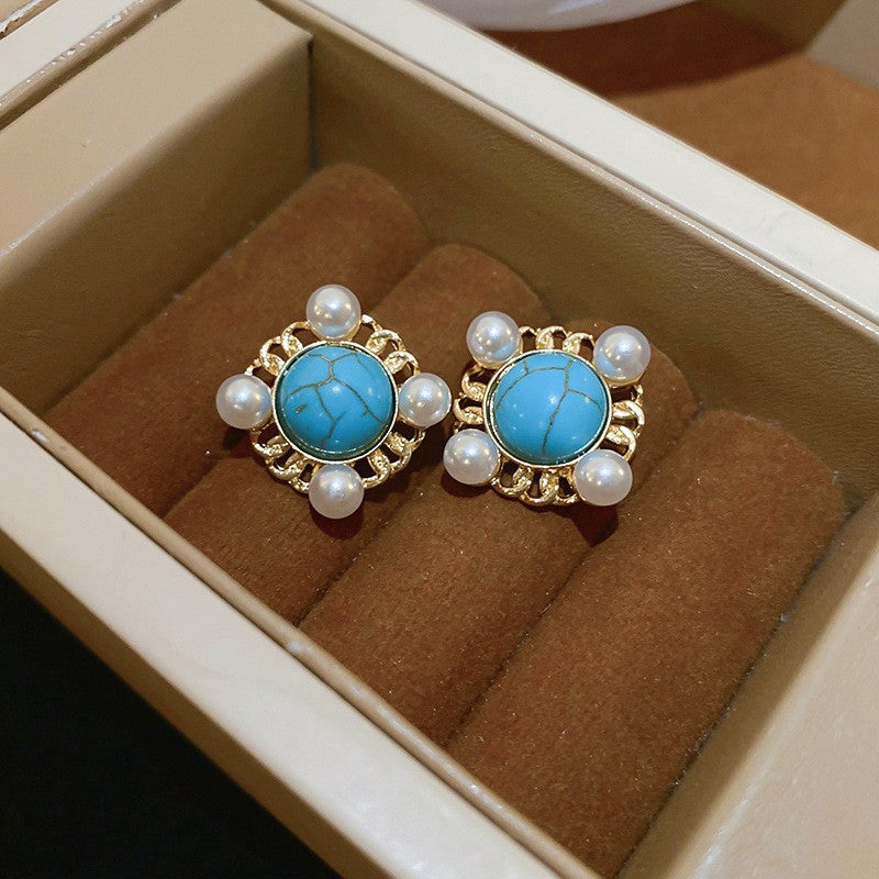 1213# Vintage Retro Statement Earrings, vintage earrings, statement jewelry, retro earrings, fashion accessories, gift for women.