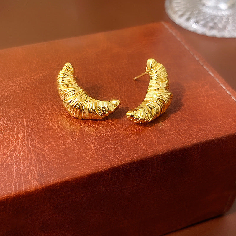 1213# Vintage Retro Statement Earrings, vintage earrings, statement jewelry, retro earrings, fashion accessories, gift for women.