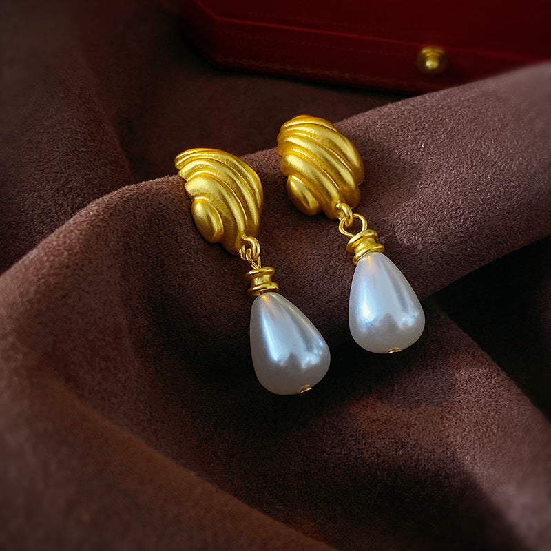 1213# Vintage Retro Statement Earrings, vintage earrings, statement jewelry, retro earrings, fashion accessories, gift for women.