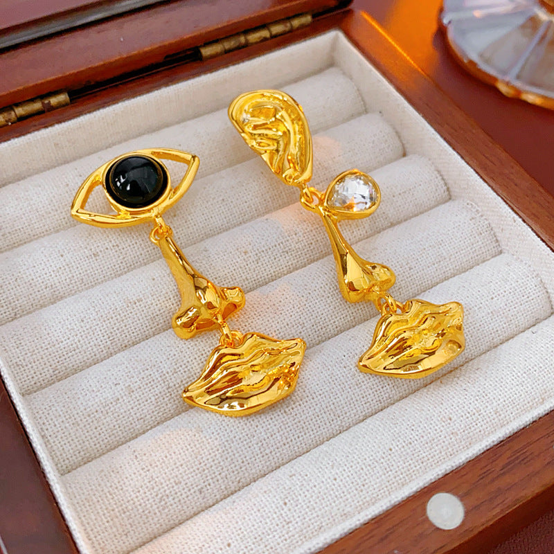 1213# Vintage Retro Statement Earrings, vintage earrings, statement jewelry, retro earrings, fashion accessories, gift for women.