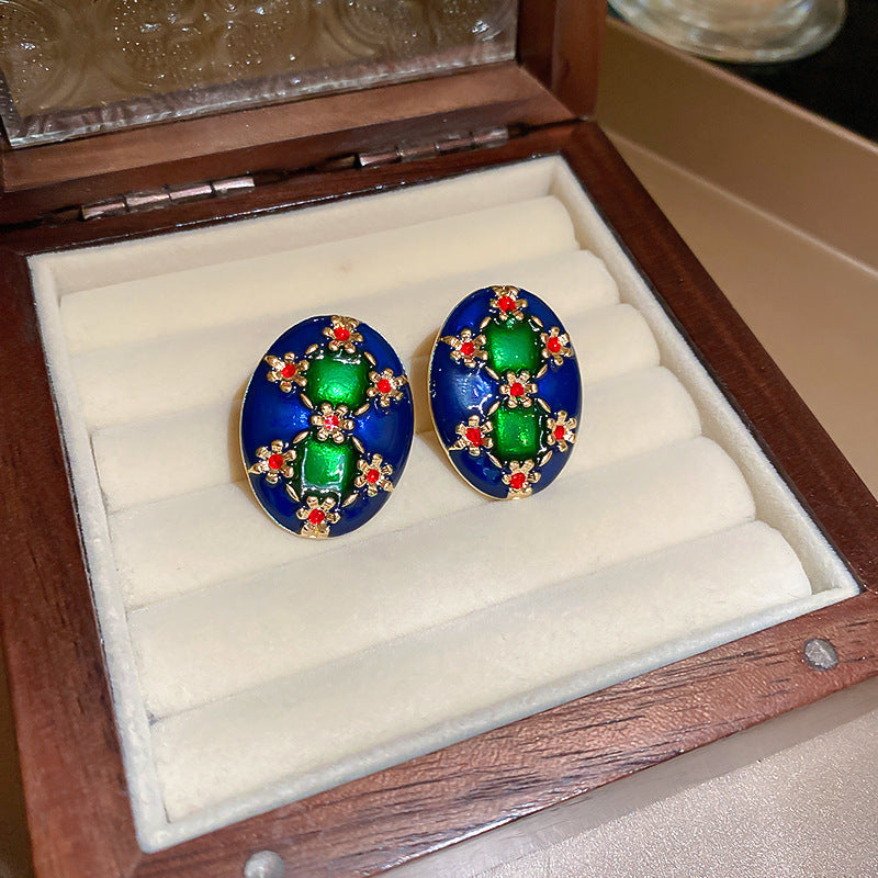 1213# Vintage Retro Statement Earrings, vintage earrings, statement jewelry, retro earrings, fashion accessories, gift for women.