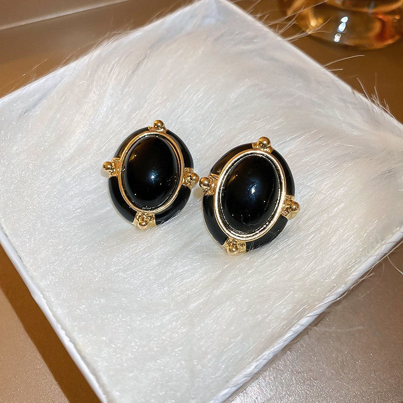1213# Vintage Retro Statement Earrings, vintage earrings, statement jewelry, retro earrings, fashion accessories, gift for women.