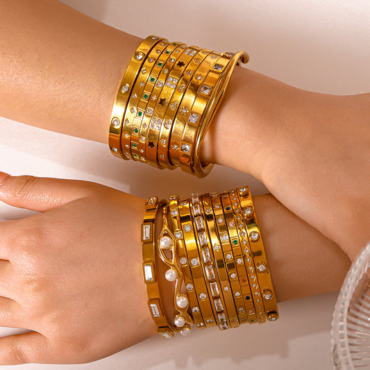 1201# Hot-selling zircon love quadrilateral geometric white zirconium green zirconium titanium steel real gold electroplating color-preserving jewelry bracelet