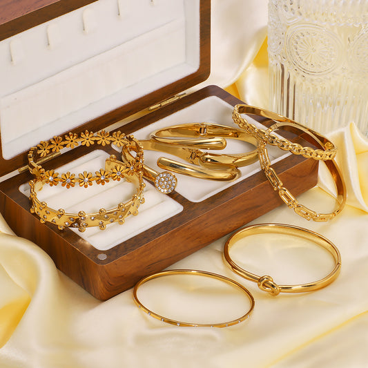 1212# New stainless steel 18k gold plated bracelet geometric buckle open bracelet inlaid with crystal bracelet