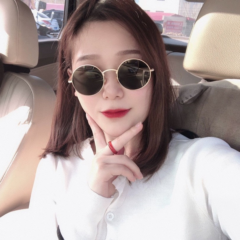 #1503 Retro - Inspired Round Sunglasses