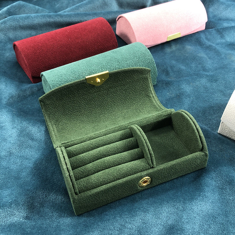 662# Jewelry Box,  portable for travel, arched surface, Pearl velvet, jewelry storage box, fashion accessories packaging box