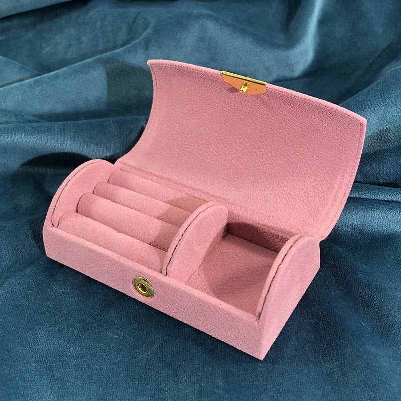 662# Jewelry Box,  portable for travel, arched surface, Pearl velvet, jewelry storage box, fashion accessories packaging box